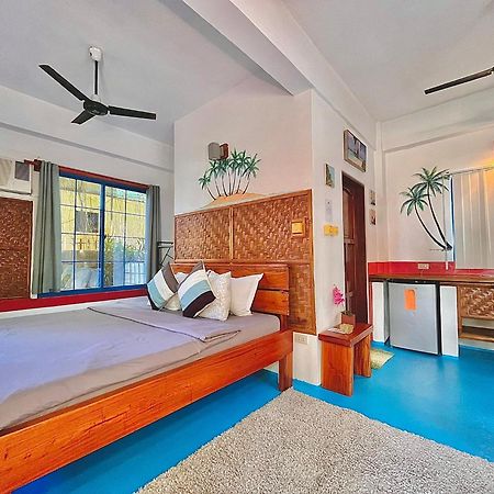 Apo Diver Beach Resort 산후안 외부 사진