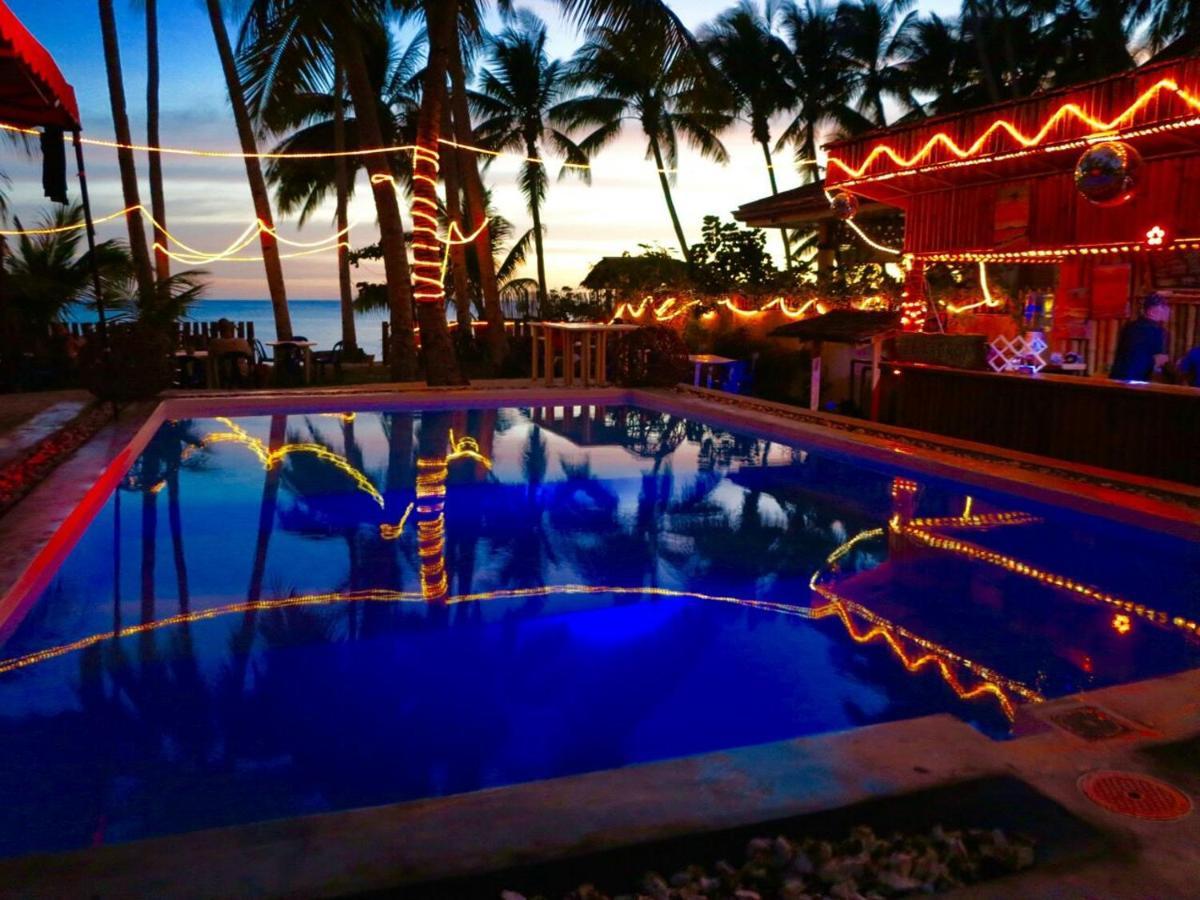 Apo Diver Beach Resort 산후안 외부 사진