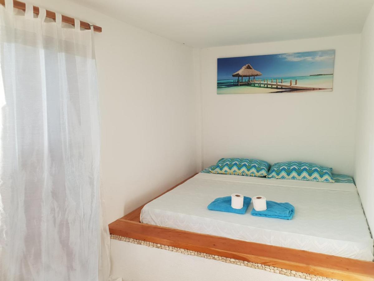 Apo Diver Beach Resort 산후안 외부 사진