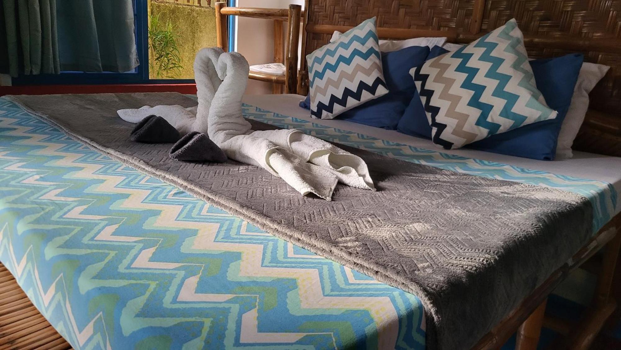 Apo Diver Beach Resort 산후안 외부 사진